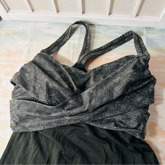 Lululemon Tank Top - Picture 14 of 15